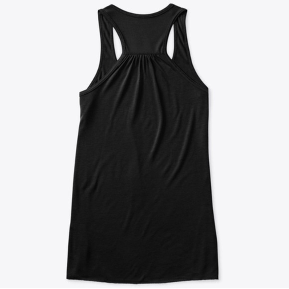 Casual tank top -Encinitas San Diego - Picture 2 of 2